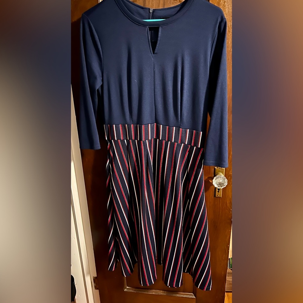 Navy/striped dress size L